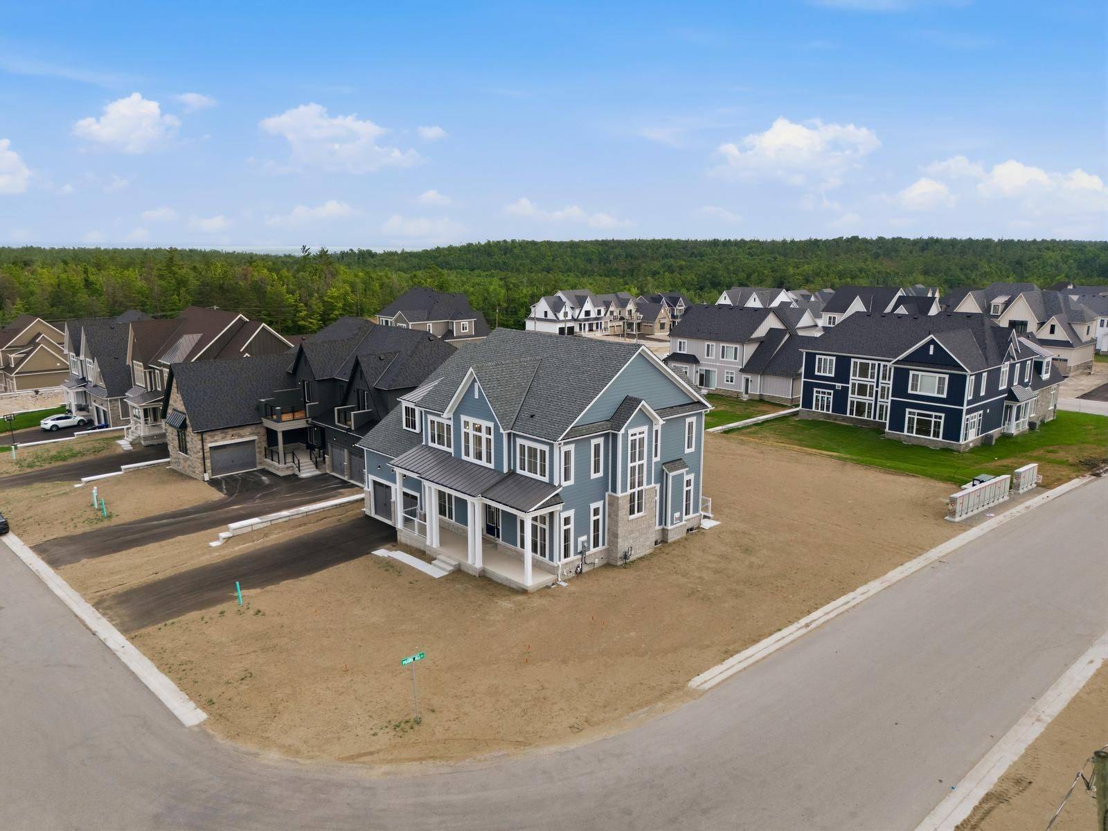 12 Pinetree DR, Oro-medonte, ON L0L 2L0