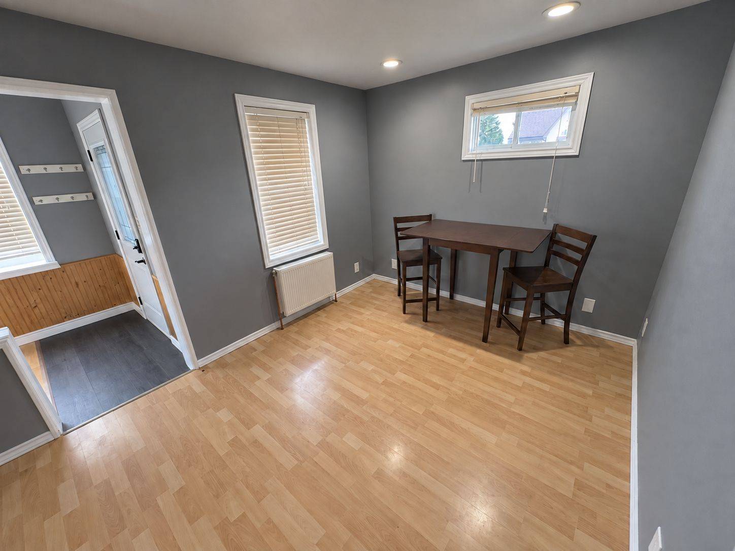 447 Rita ST, Thunder Bay, ON P7A 1H8