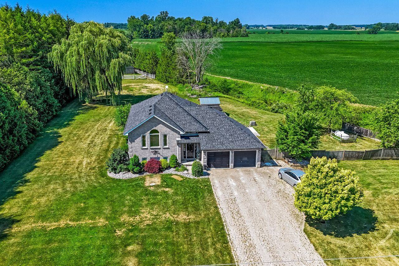 23999 Mayfair RD, Adelaide Metcalfe, ON N7G 3H4