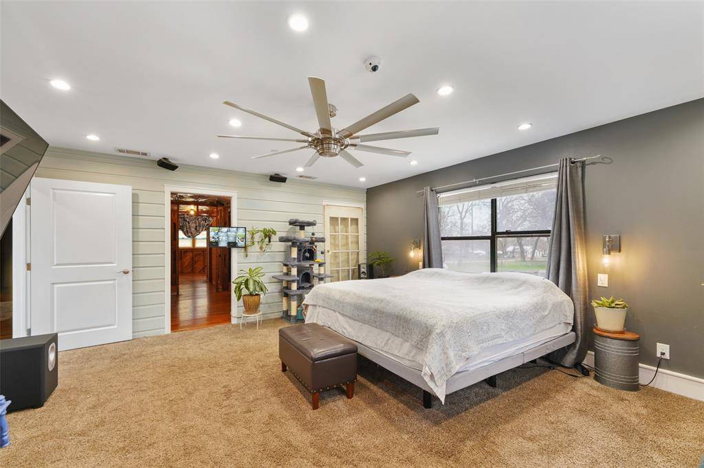 1051 Lynch Bend Road, Springtown, TX 76082