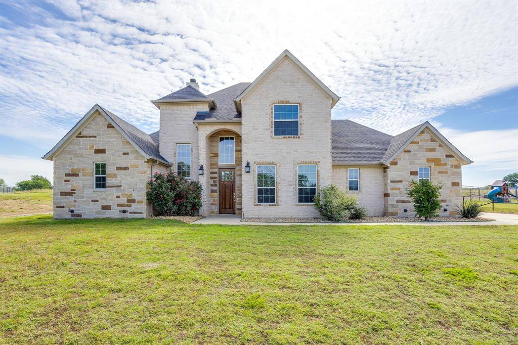 120 War Wagon Circle, Millsap, TX 76066