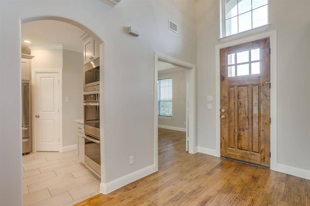 120 War Wagon Circle, Millsap, TX 76066