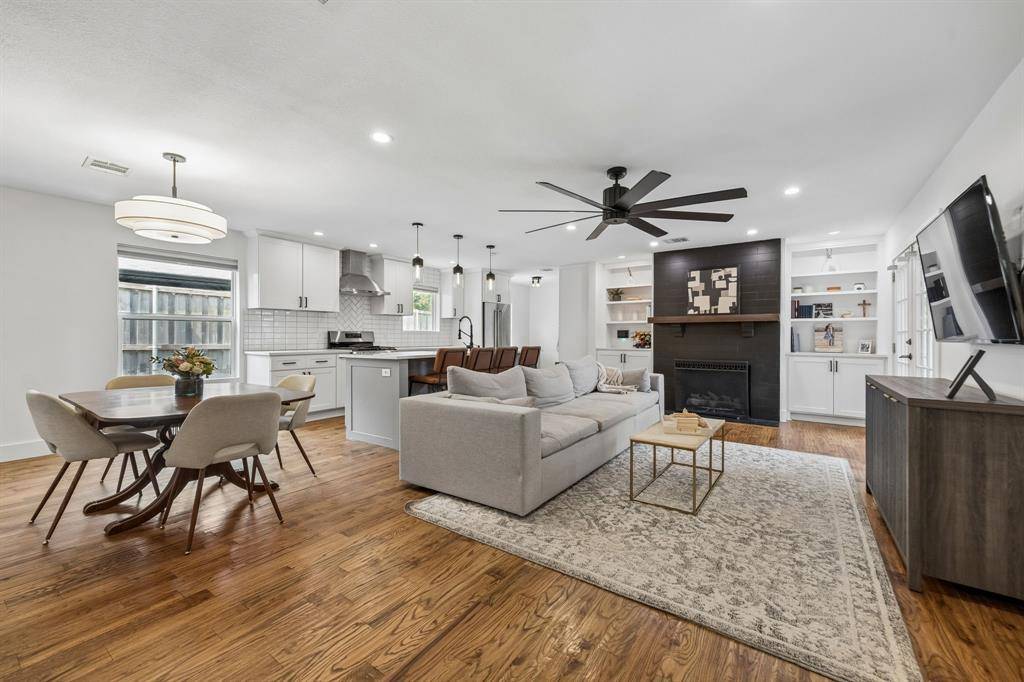 6718 Kingsbury Drive, Dallas, TX 75231