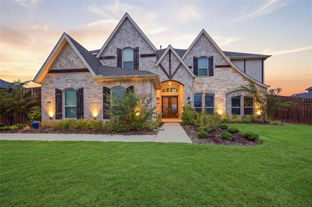 330 Penrose Drive, Ovilla, TX 75154