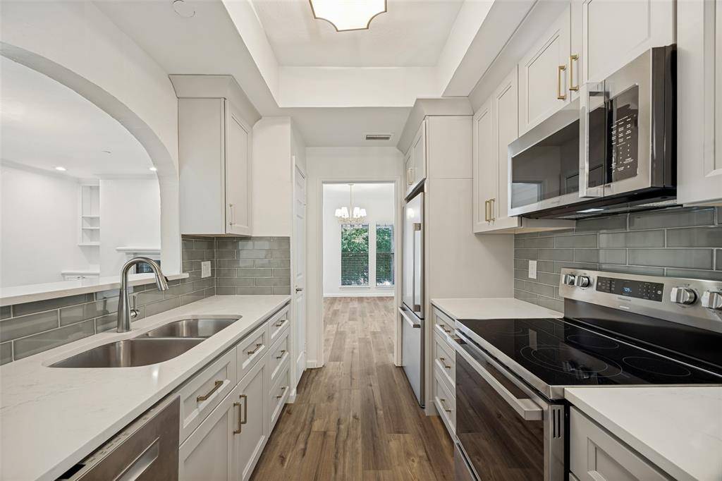 8610 Turtle Creek Boulevard ##212, Dallas, TX 75225