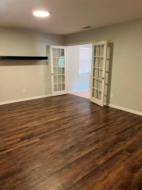 2501 White Oak Lane, Arlington, TX 76012