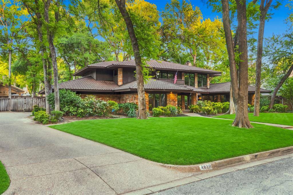 4829 Overton Woods Drive, Fort Worth, TX 76109