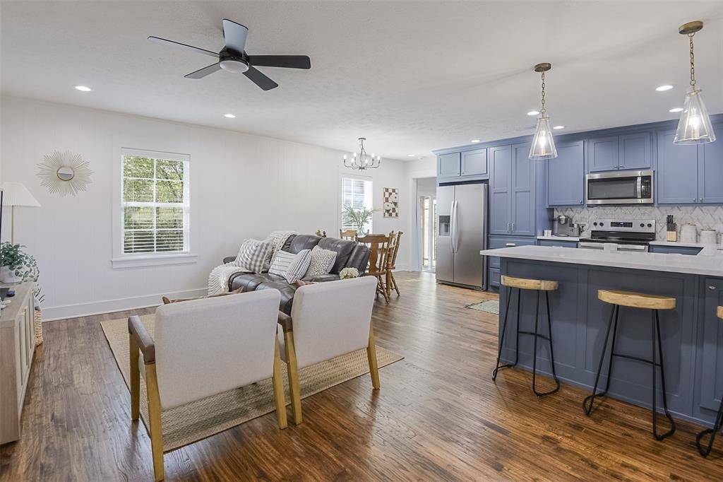 313 Highland Avenue, Waxahachie, TX 75165