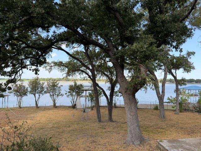 7000 Briar Road, Azle, TX 76020