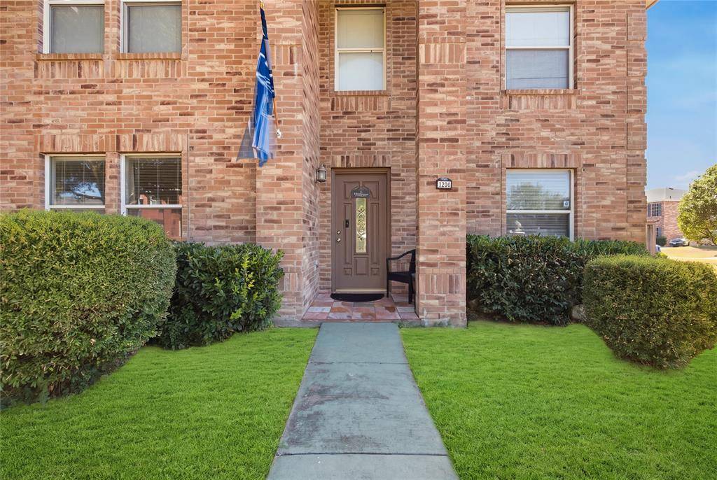 1220 Highview Drive, Cedar Hill, TX 75104
