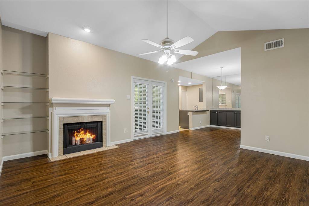 8601 Park Lane #221, Dallas, TX 75231