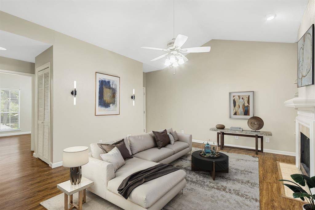 8601 Park Lane #221, Dallas, TX 75231