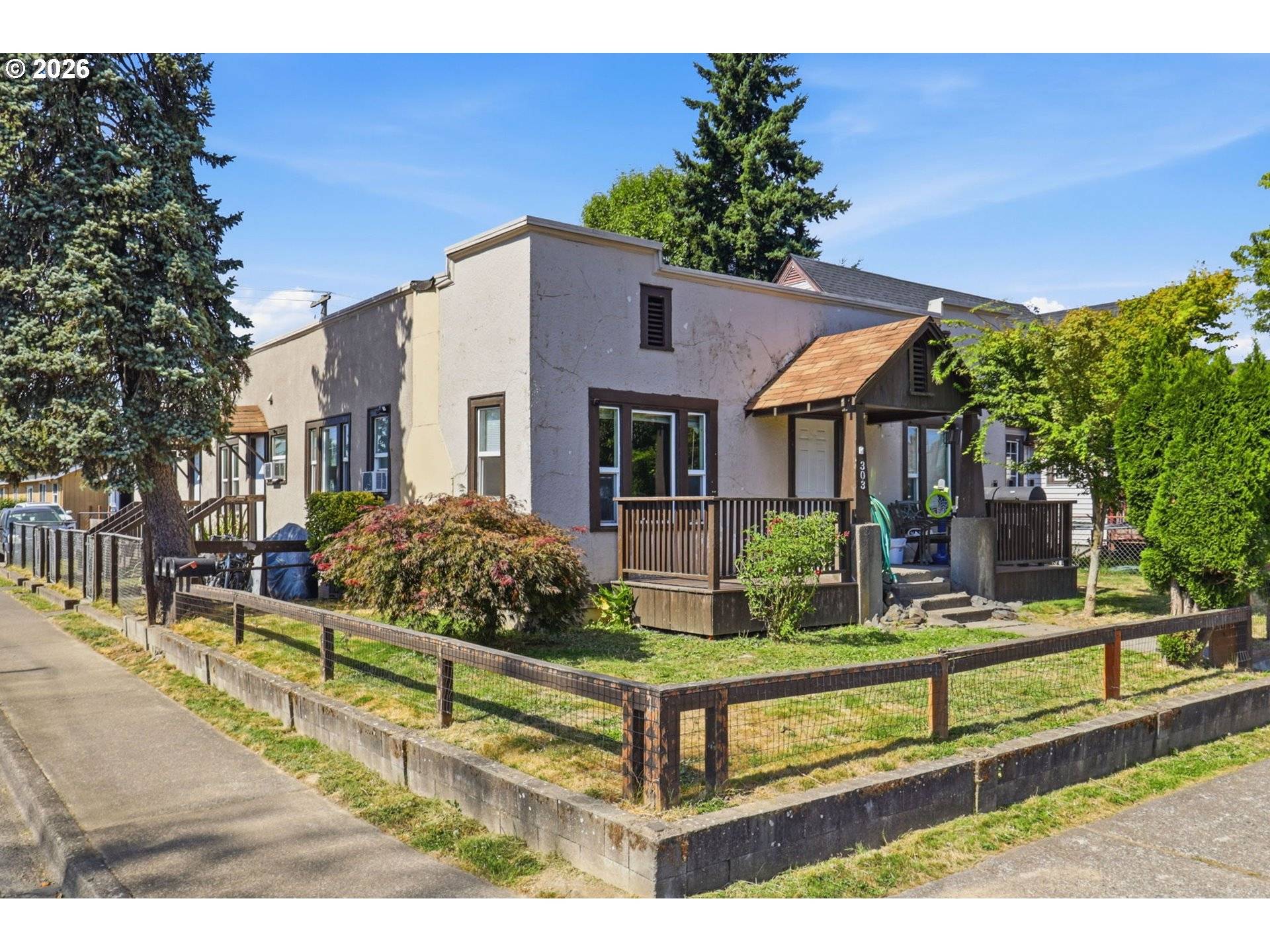 303 17TH AVE, Longview, WA 98632