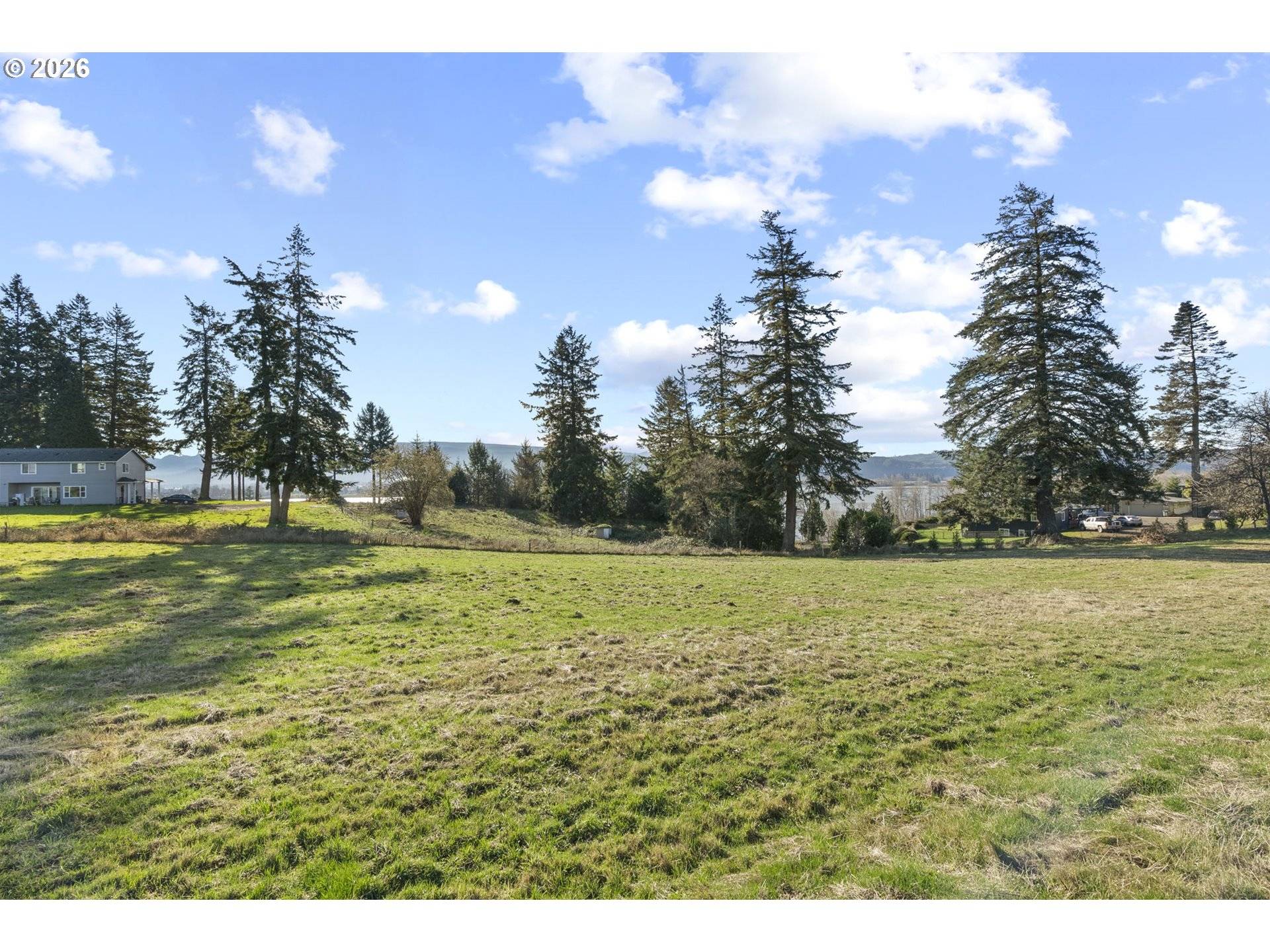 37 SUNNYFIELD DR #31, Cathlamet, WA 98612