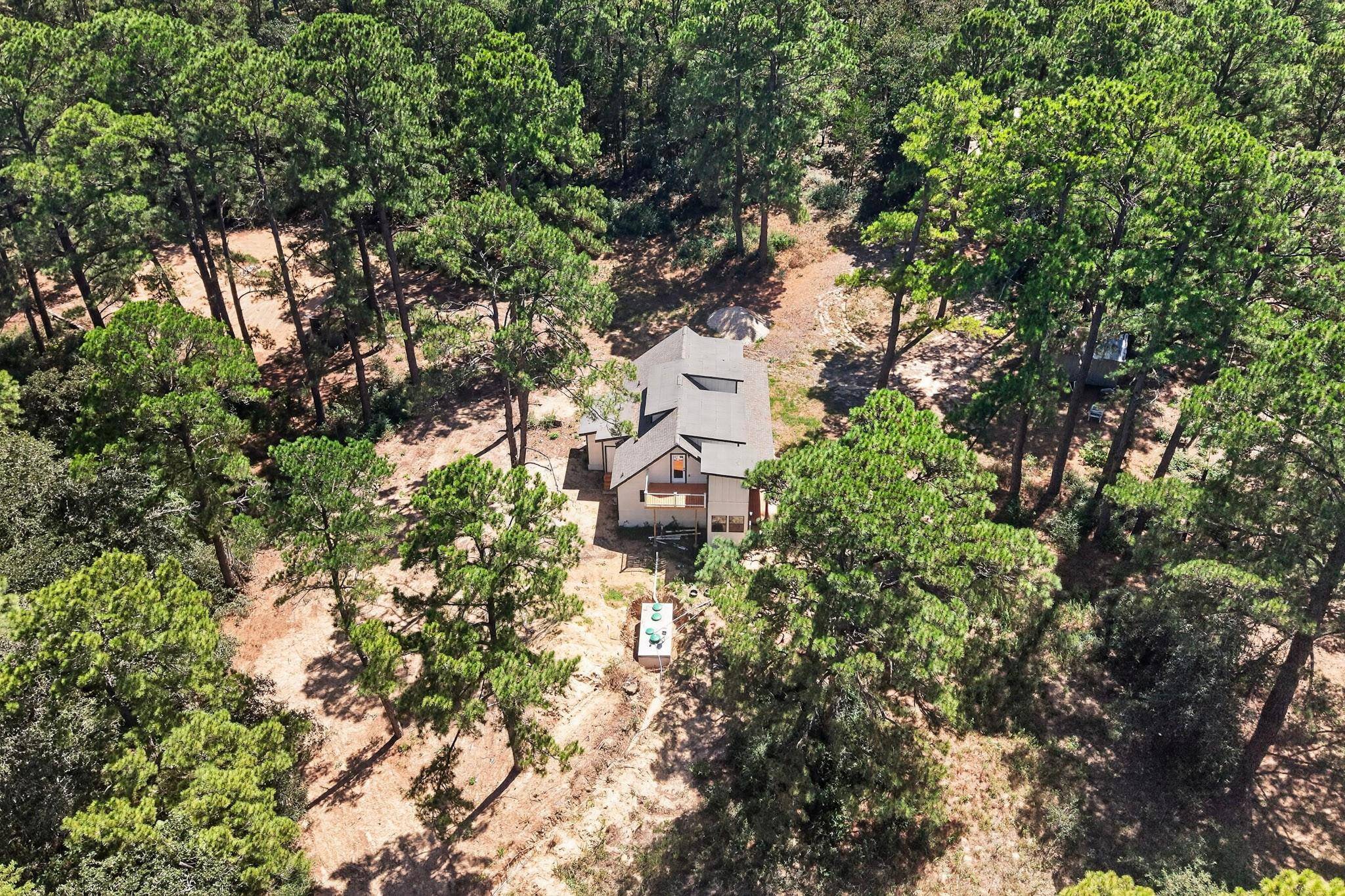 158 Fealy RD, Red Rock, TX 78662