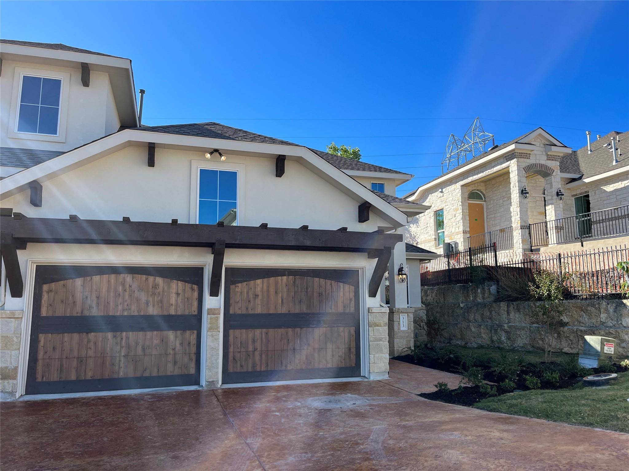 313 Cartwheel BND, Austin, TX 78738