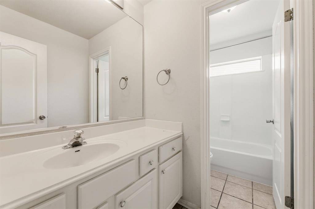 406 Bellaire Oaks DR, Pflugerville, TX 78660