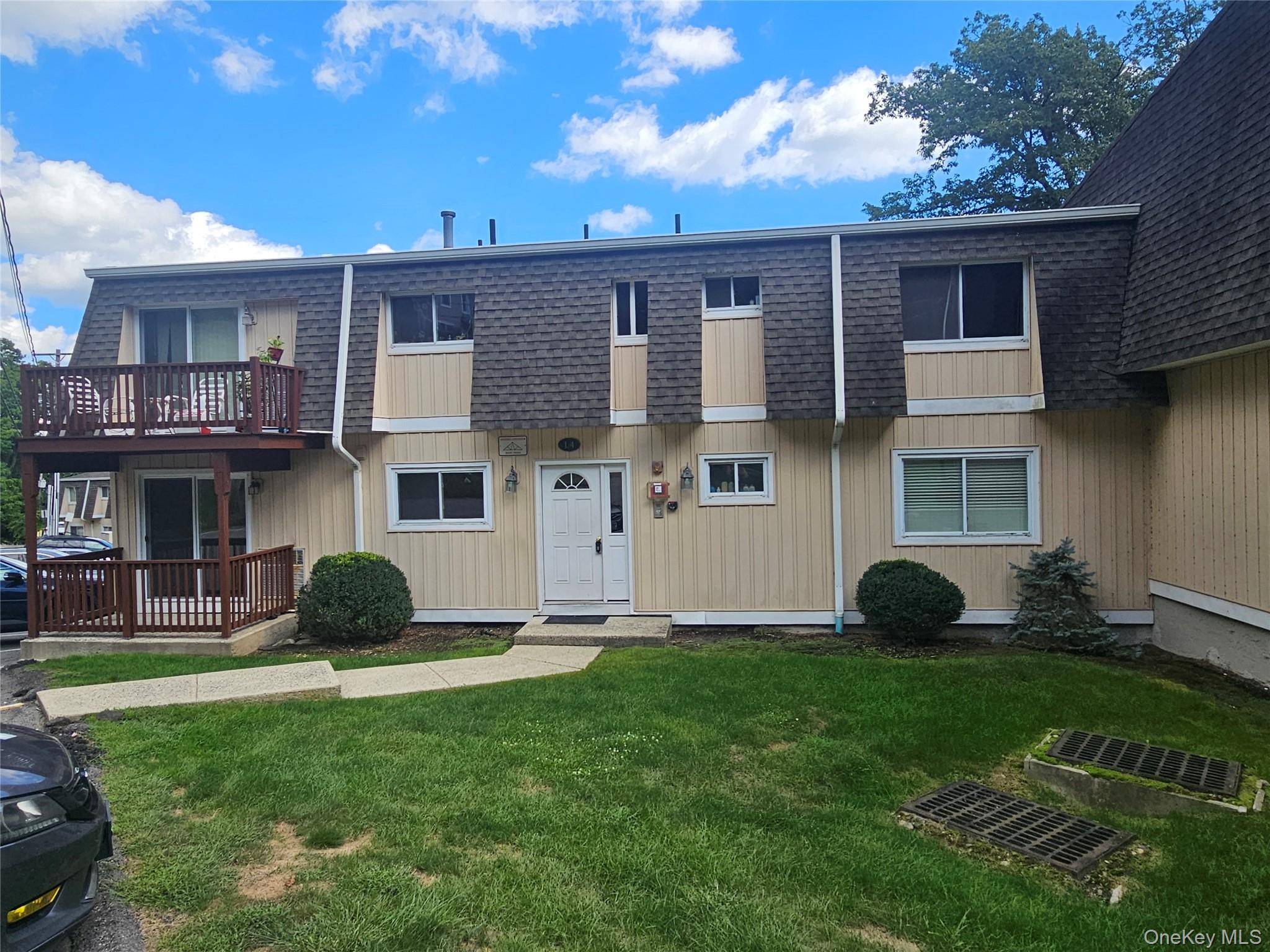 18 Pavilion Ridge WAY #1, Suffern, NY 10901