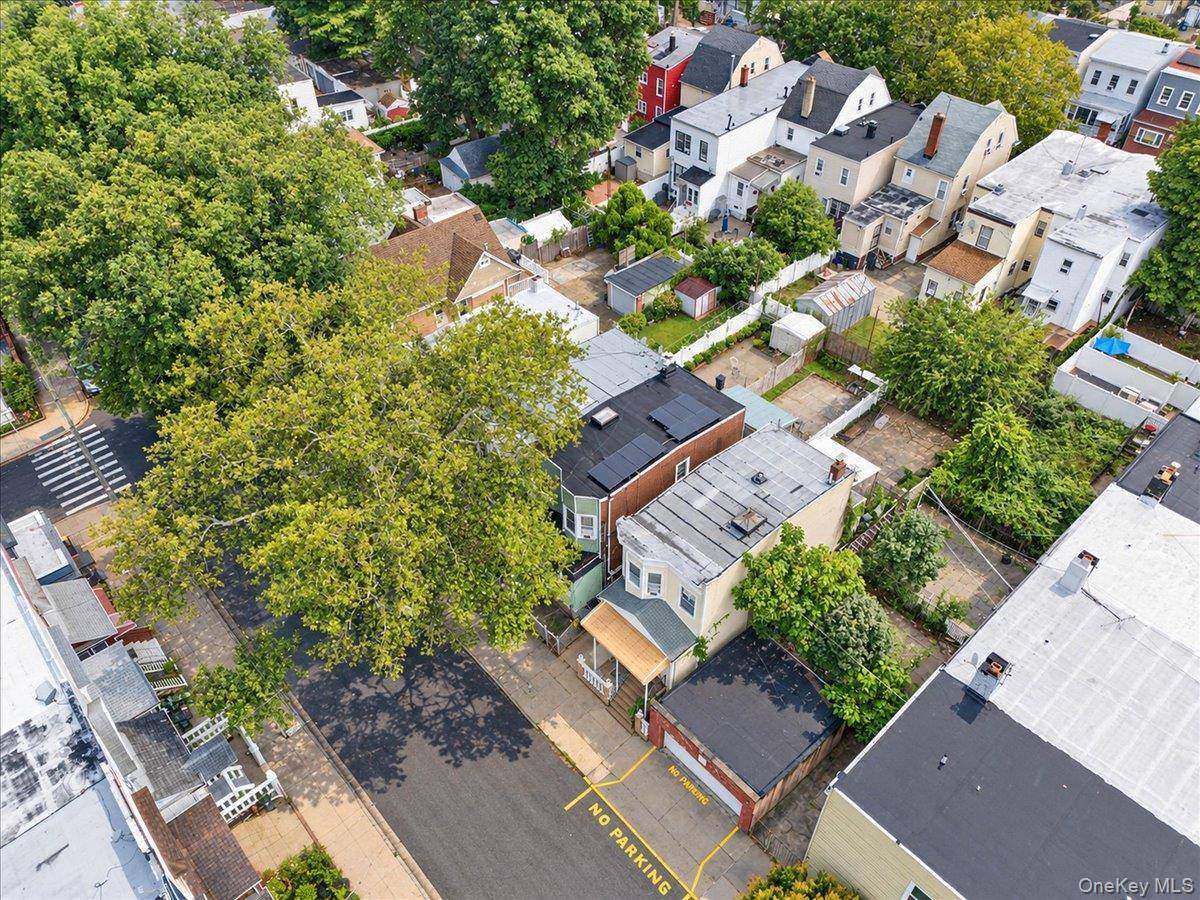 8407 89th AVE, Woodhaven, NY 11421