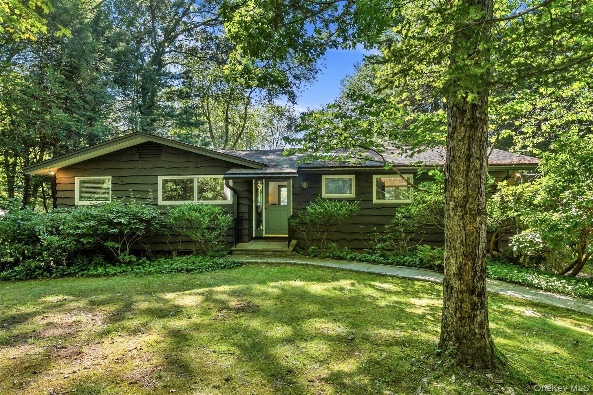 153 Sagamore DR, Carmel, NY 10512