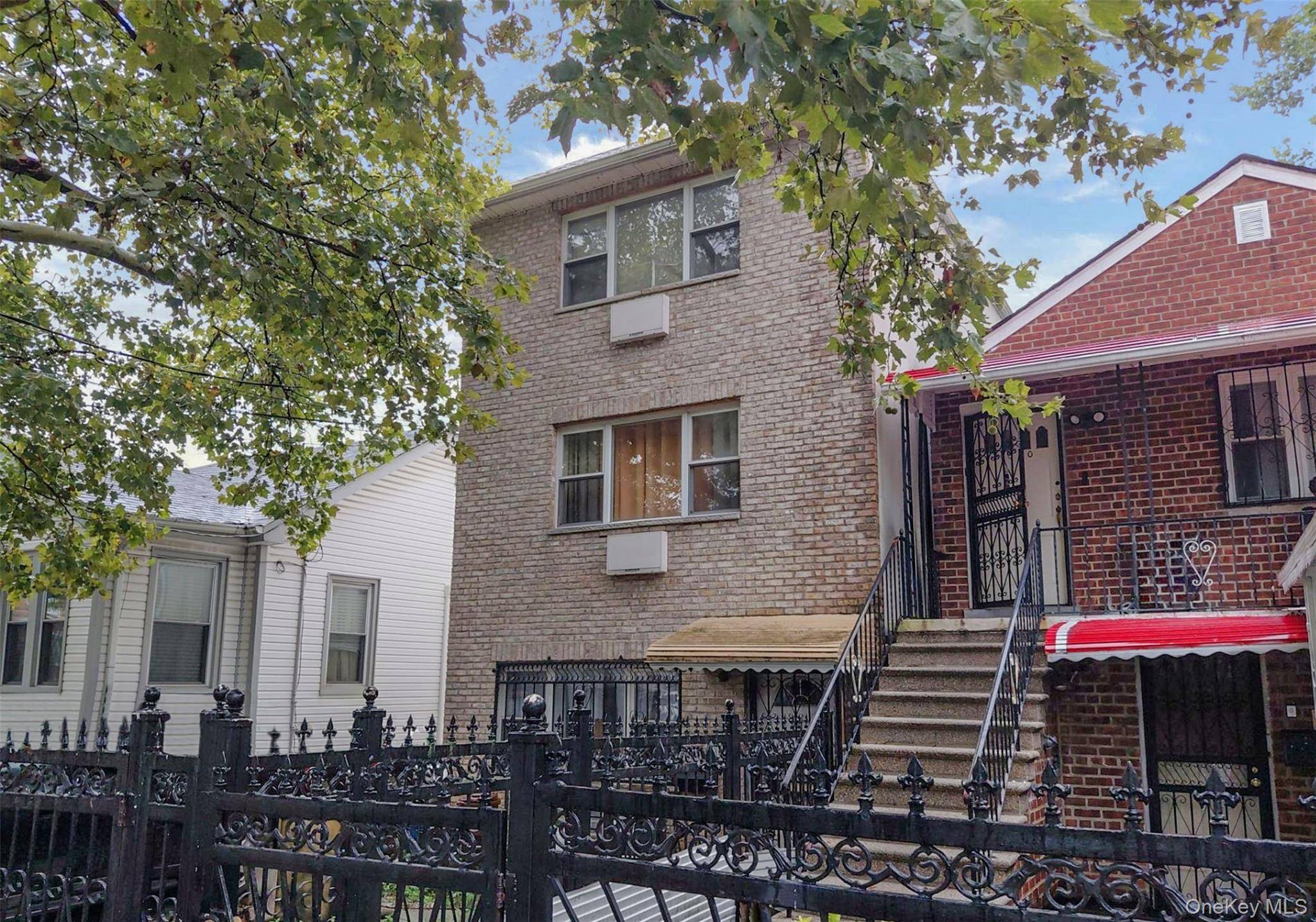 1022 E 232nd ST, Bronx, NY 10466