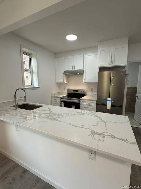30-53 82nd ST, East Elmhurst, NY 11370