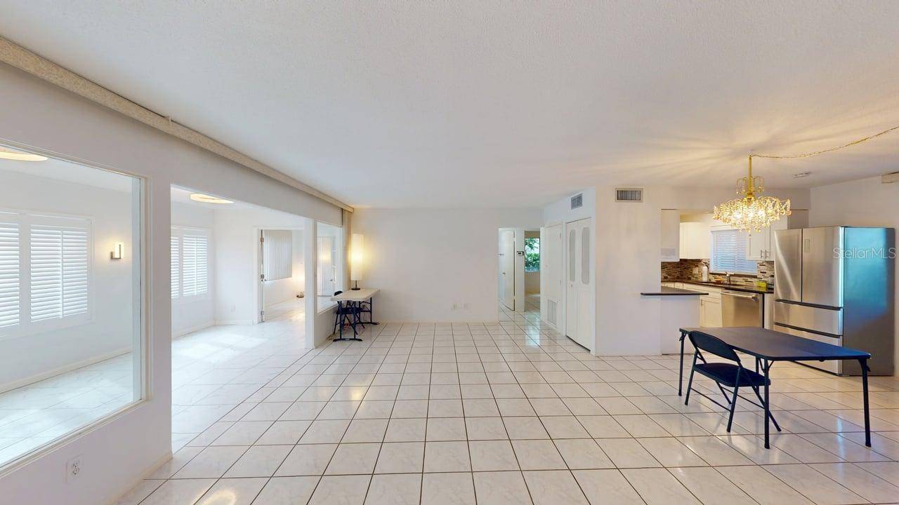3670 PINECREST ST #111, Sarasota, FL 34232