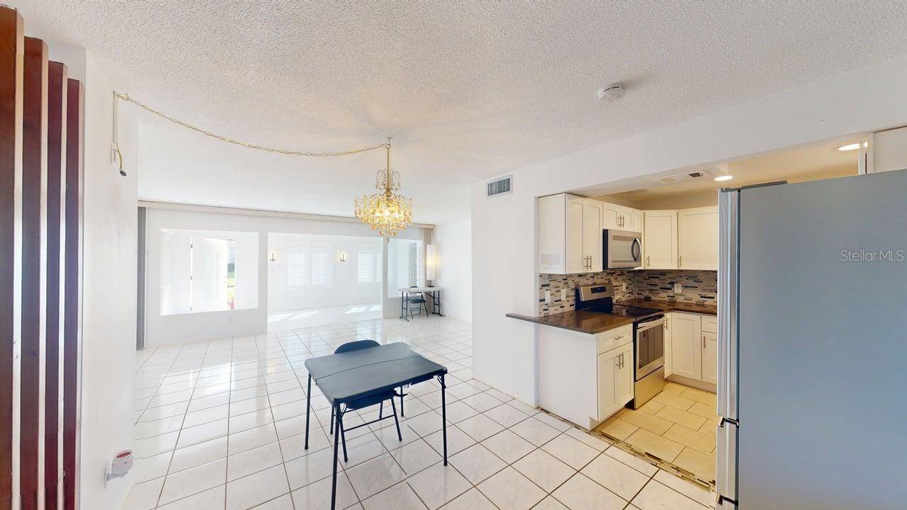 3670 PINECREST ST #111, Sarasota, FL 34232