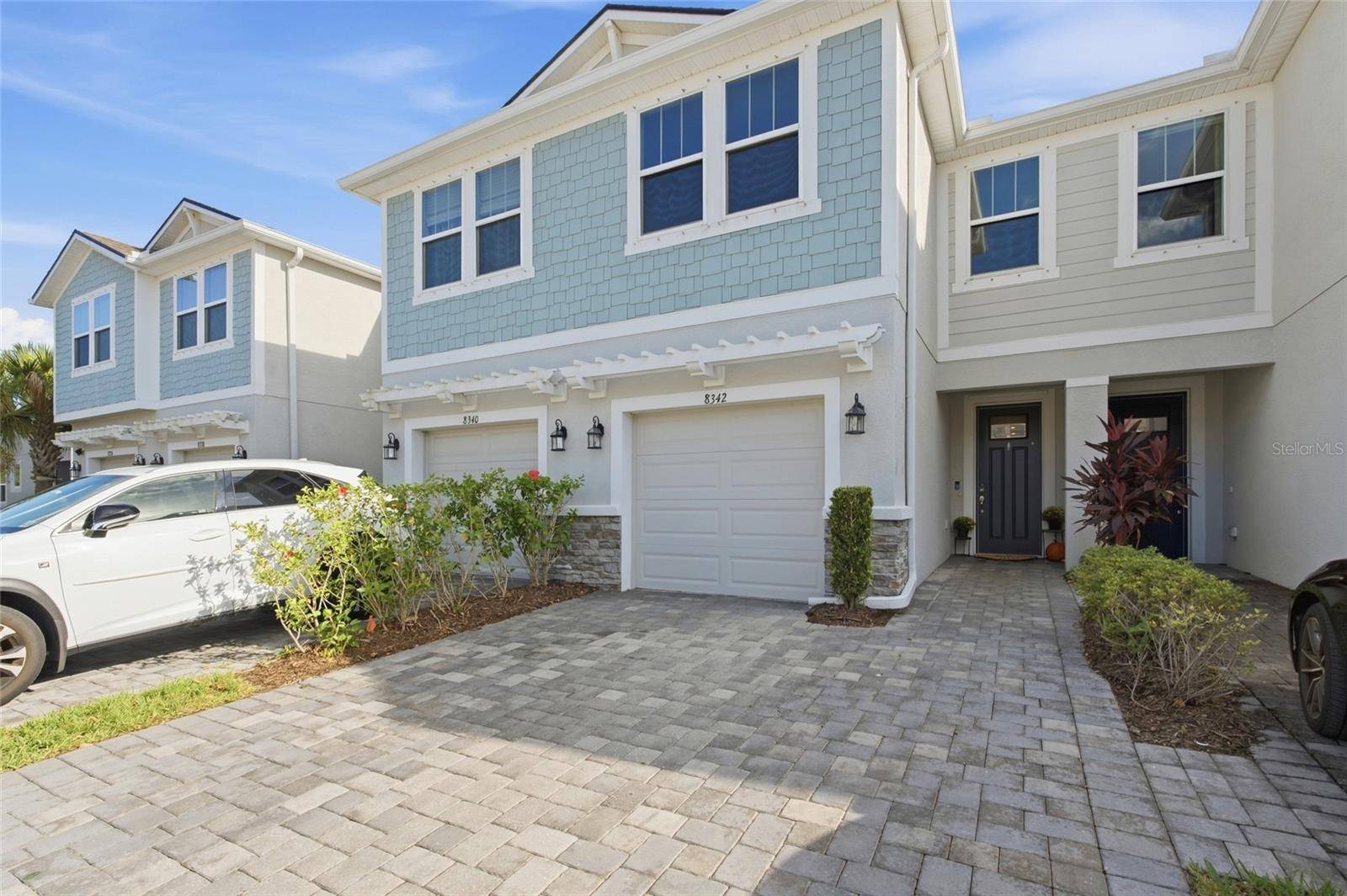 8342 WILDFLOWER GLEN AVE, Odessa, FL 33556