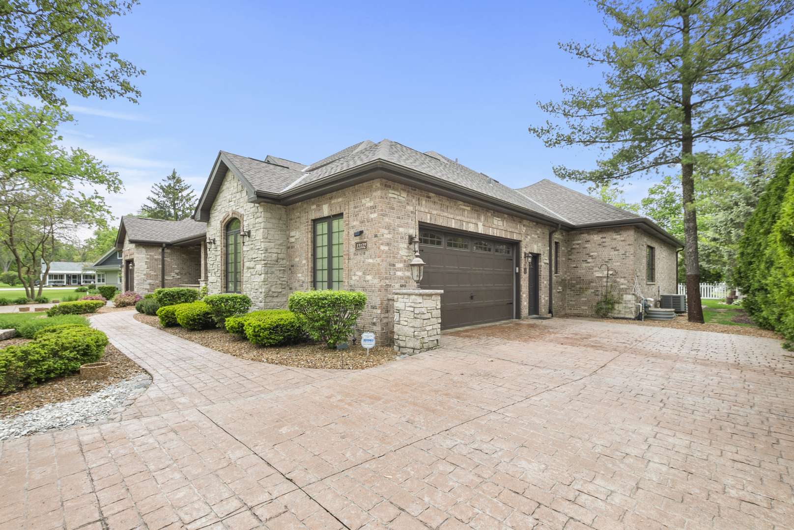 12132 S Harold AVE, Palos Heights, IL 60463