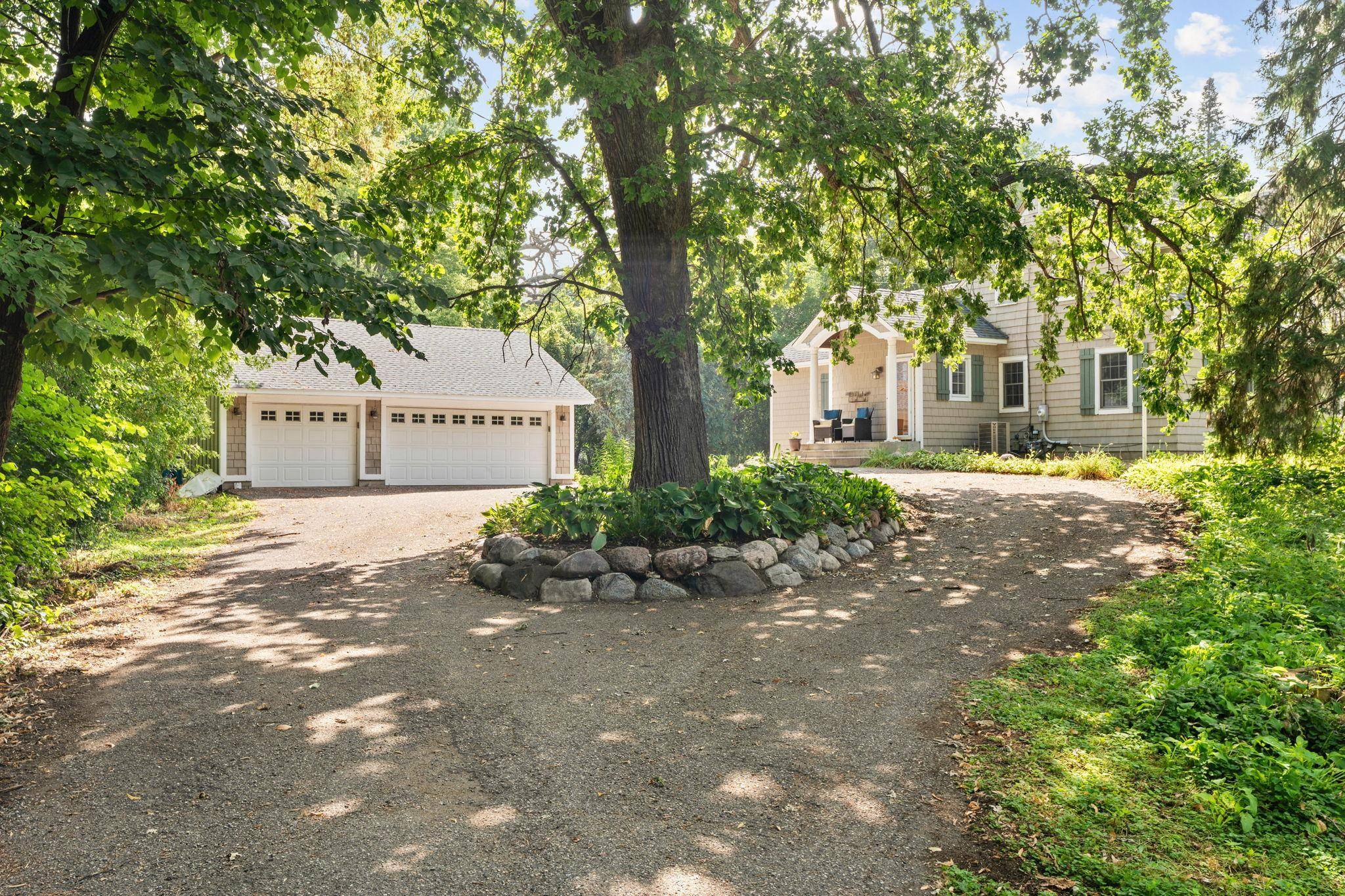 3213 County Road 101 S, Minnetonka, MN 55391