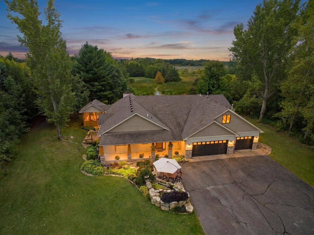 10243 John TRL, Chisago City, MN 55013