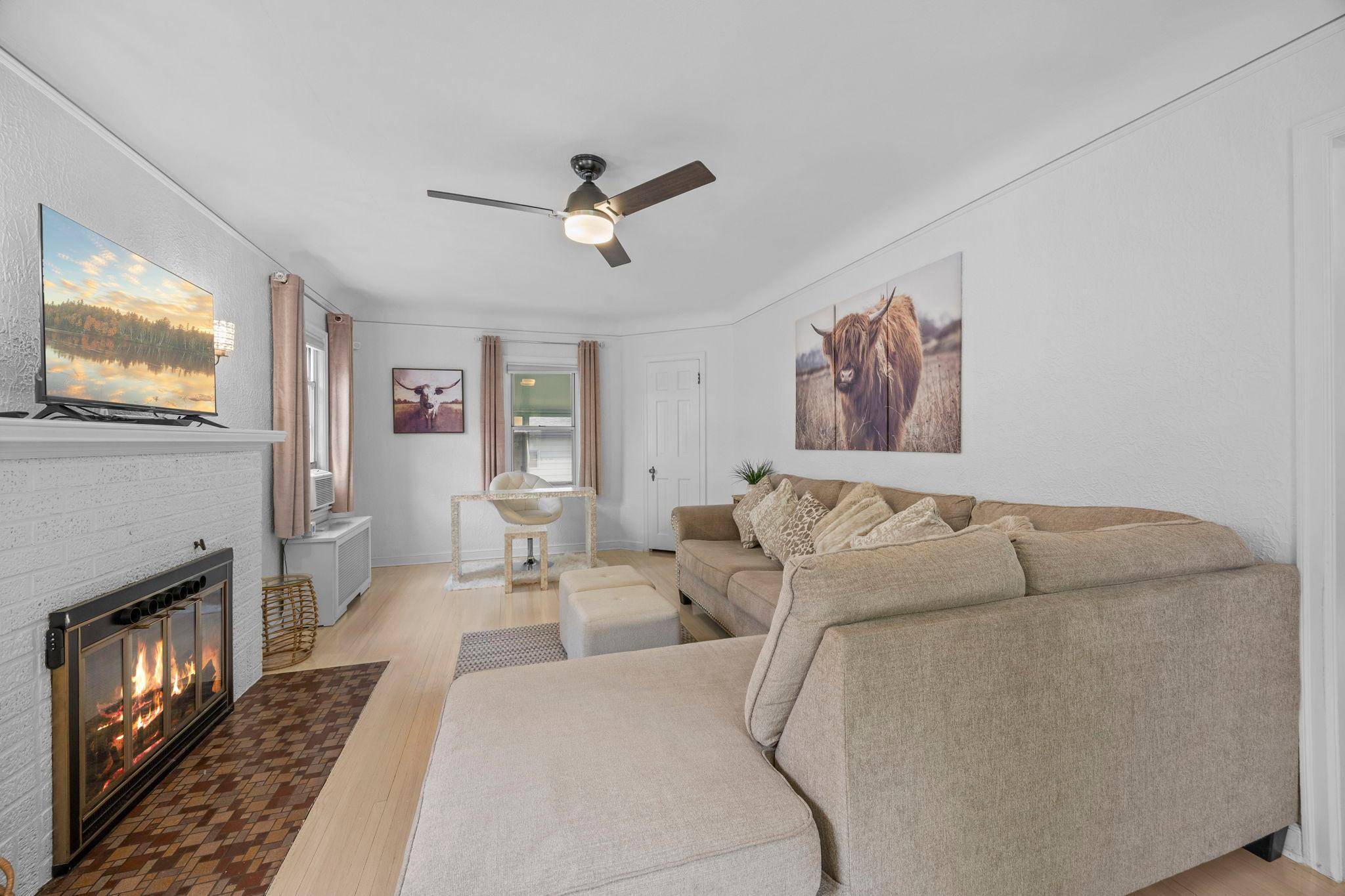 966 Eleanor AVE, Saint Paul, MN 55102