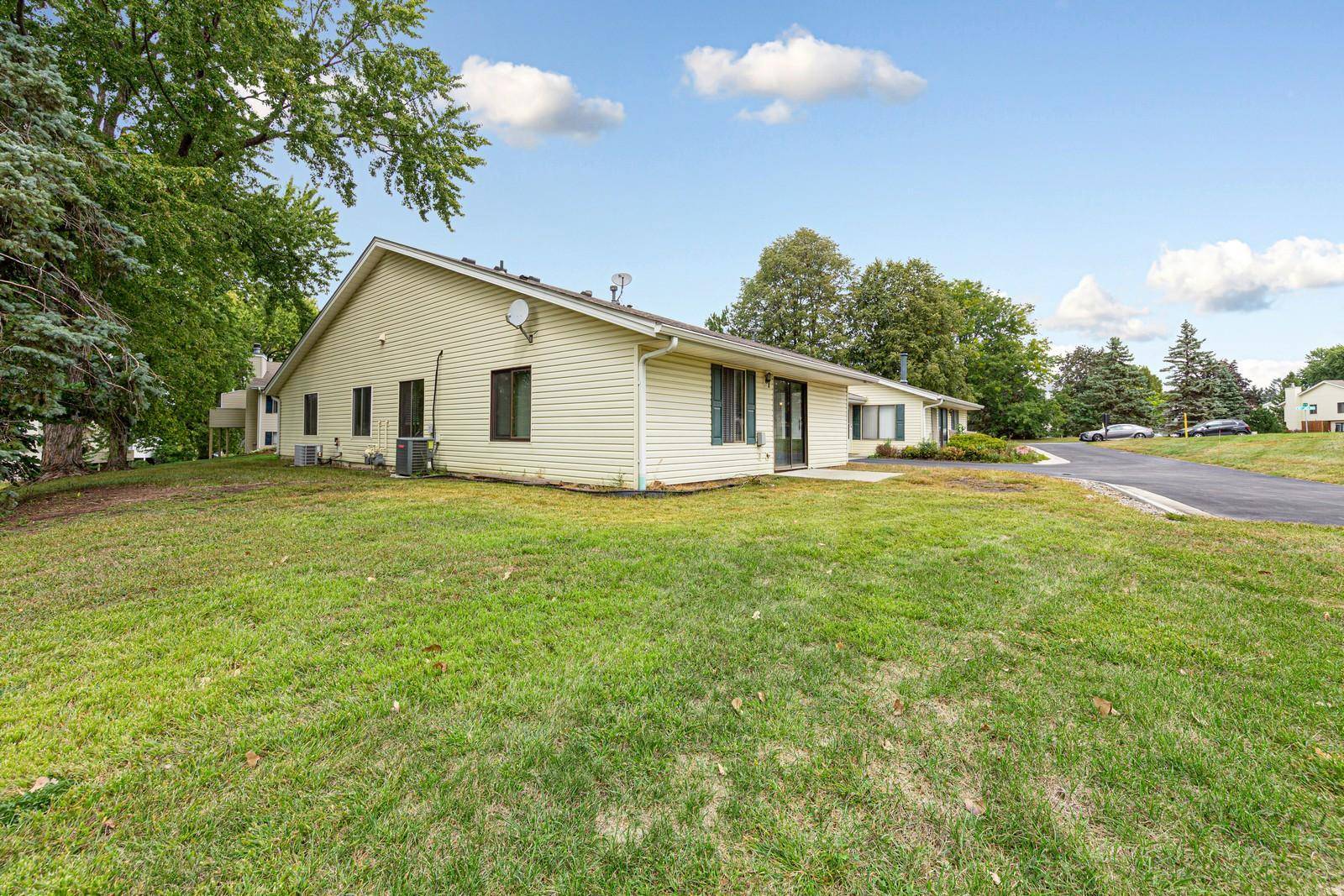 3831 Heather DR, Eagan, MN 55122