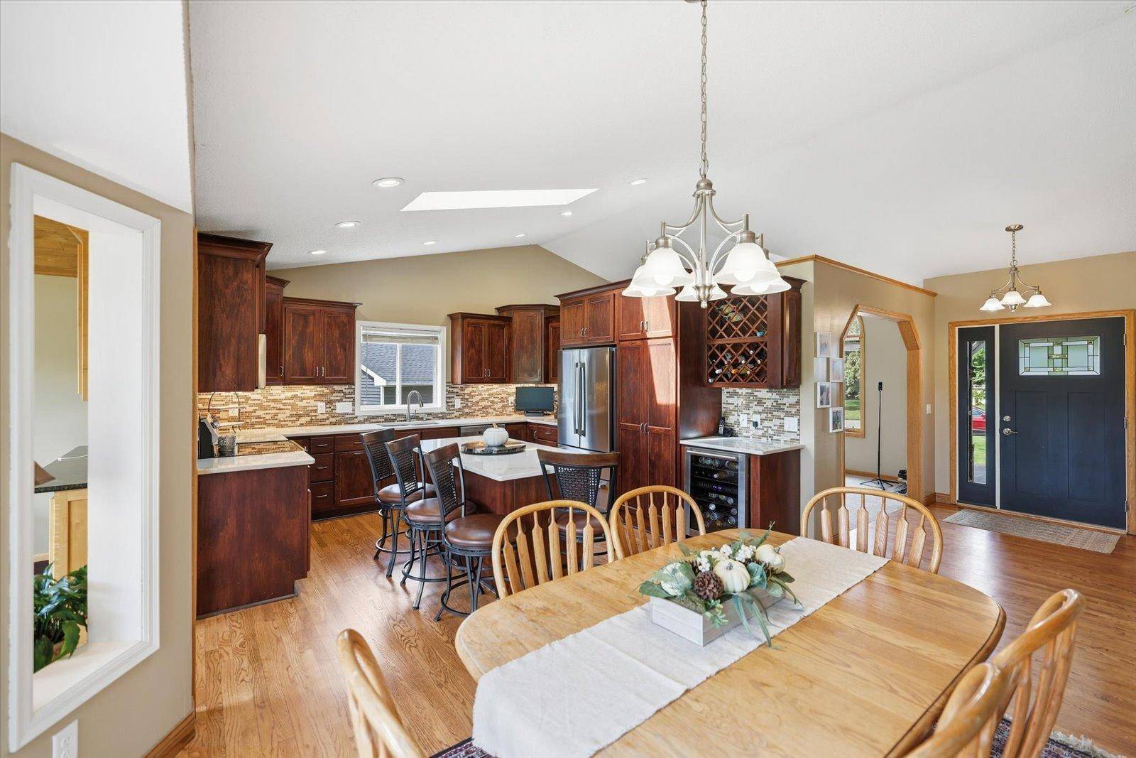 11072 190th AVE NW, Elk River, MN 55330