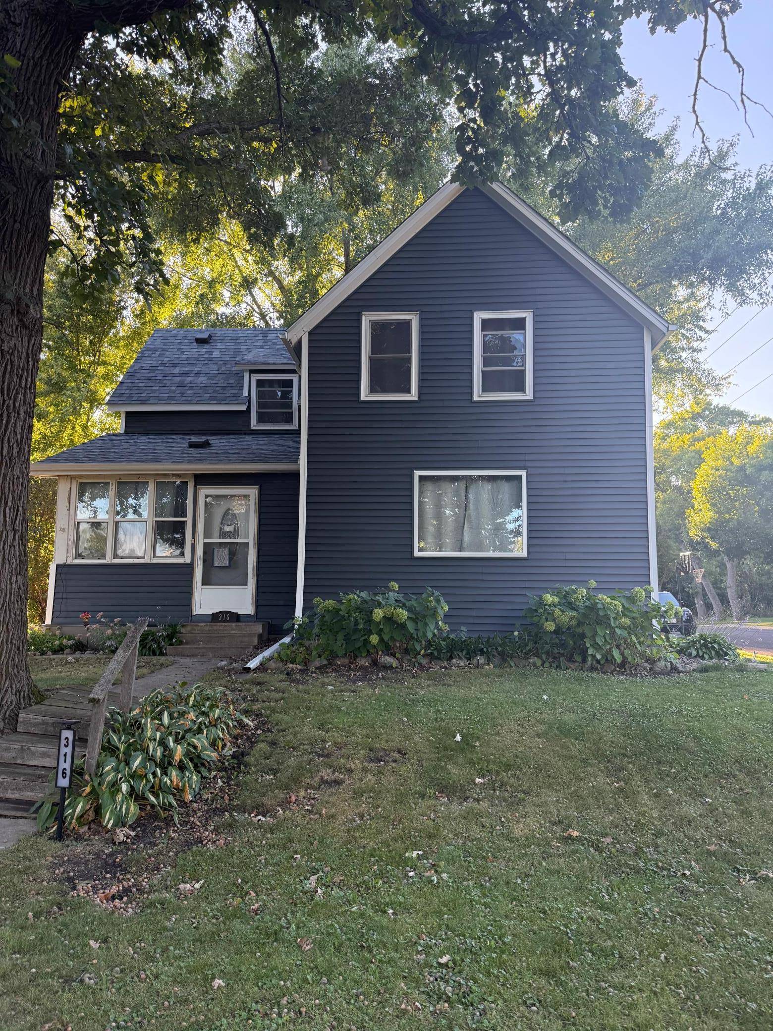 316 2nd AVE N, Brownton, MN 55312