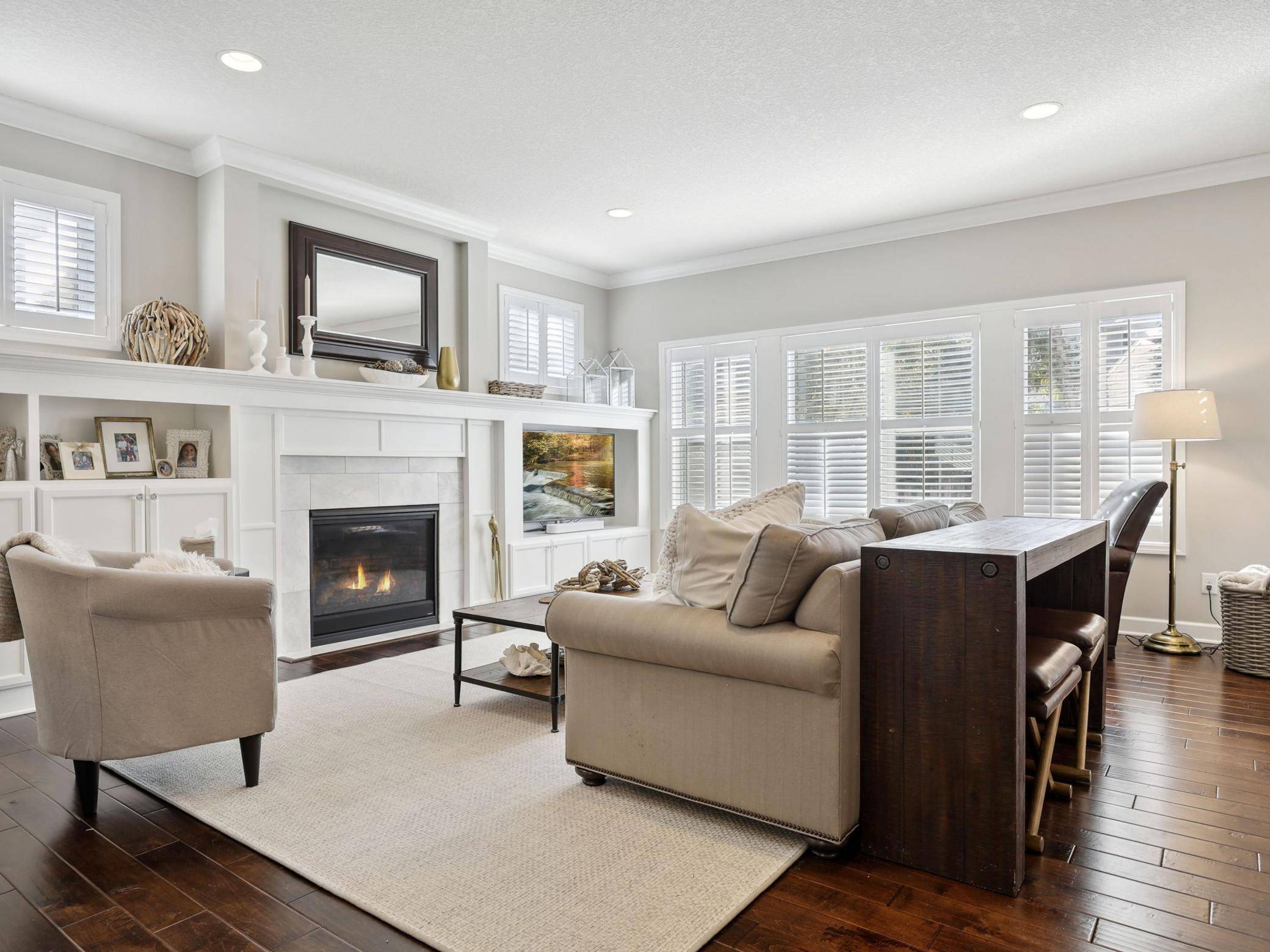 5209 W 48th ST, Edina, MN 55436