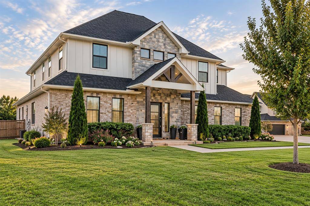 22297 Forester LN, Edmond, OK 73025