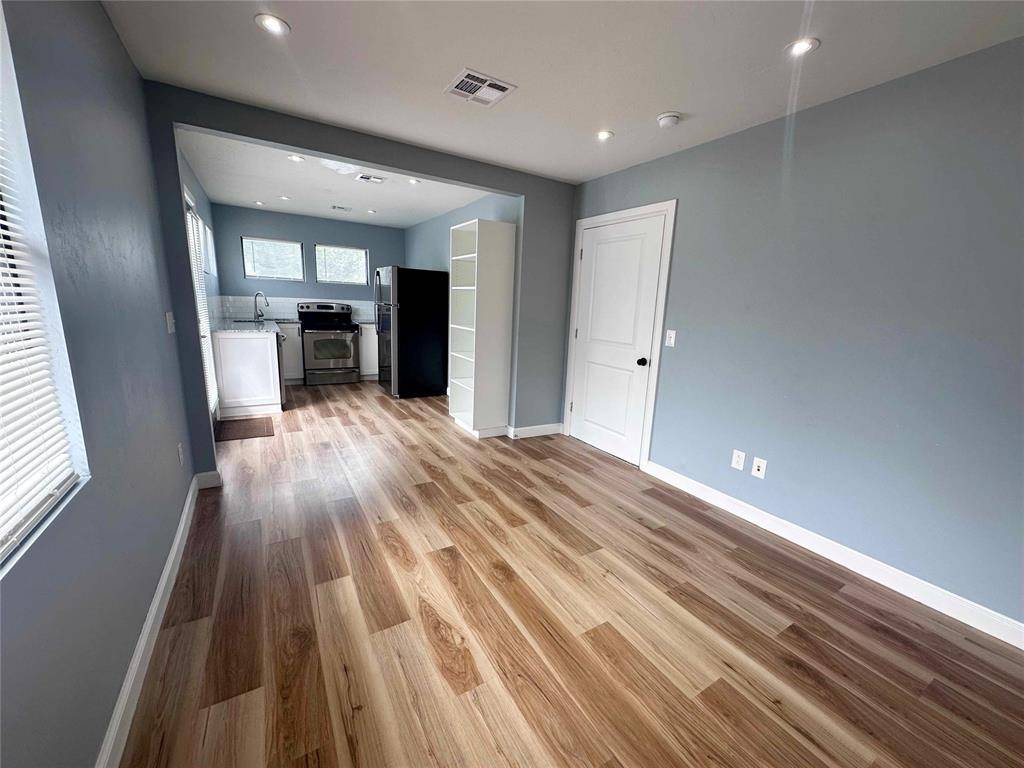 3924 NW Liberty ST #GRG-APT, Oklahoma City, OK 73107