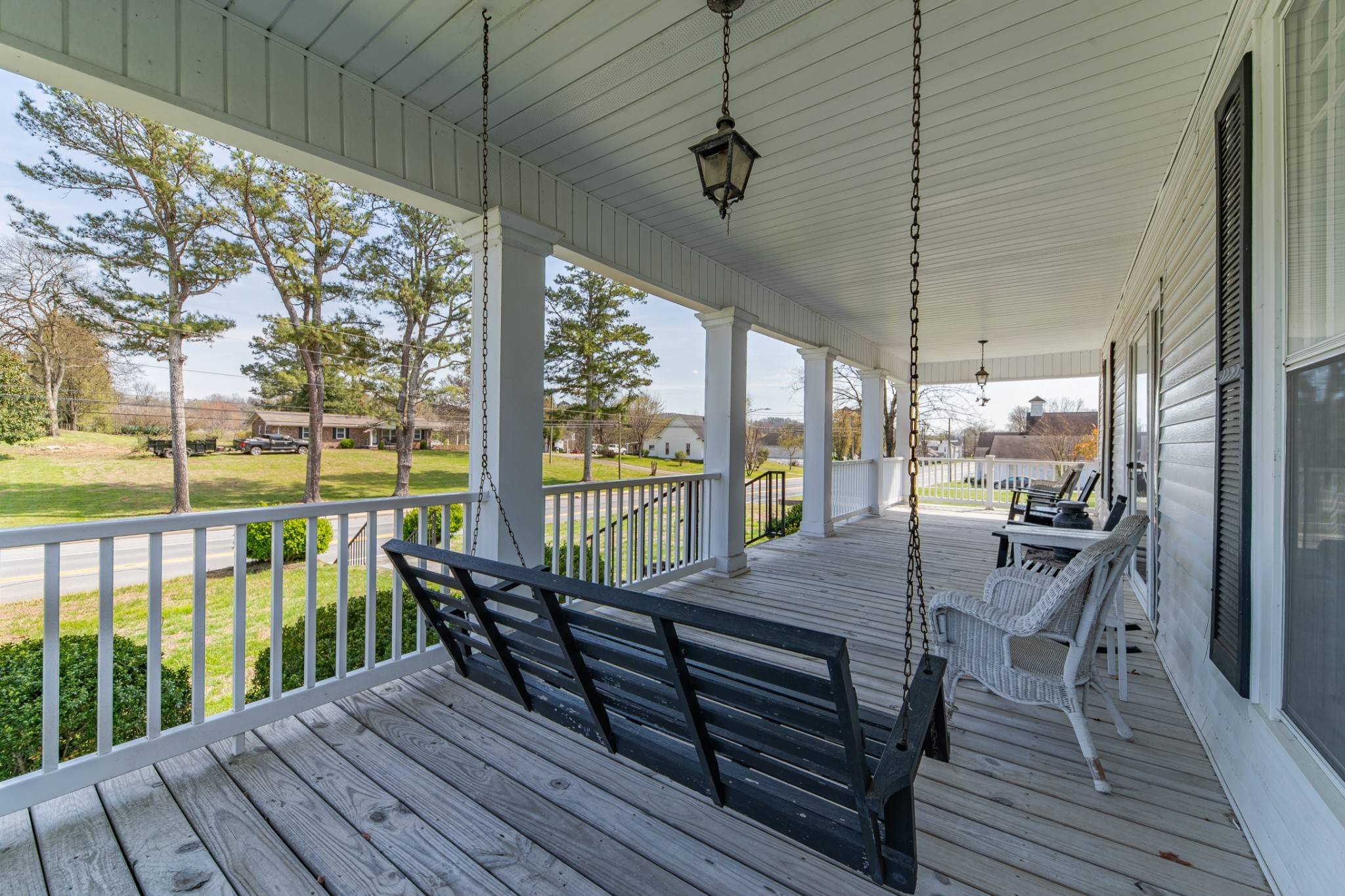 317 N Main St, Cornersville, TN 37047