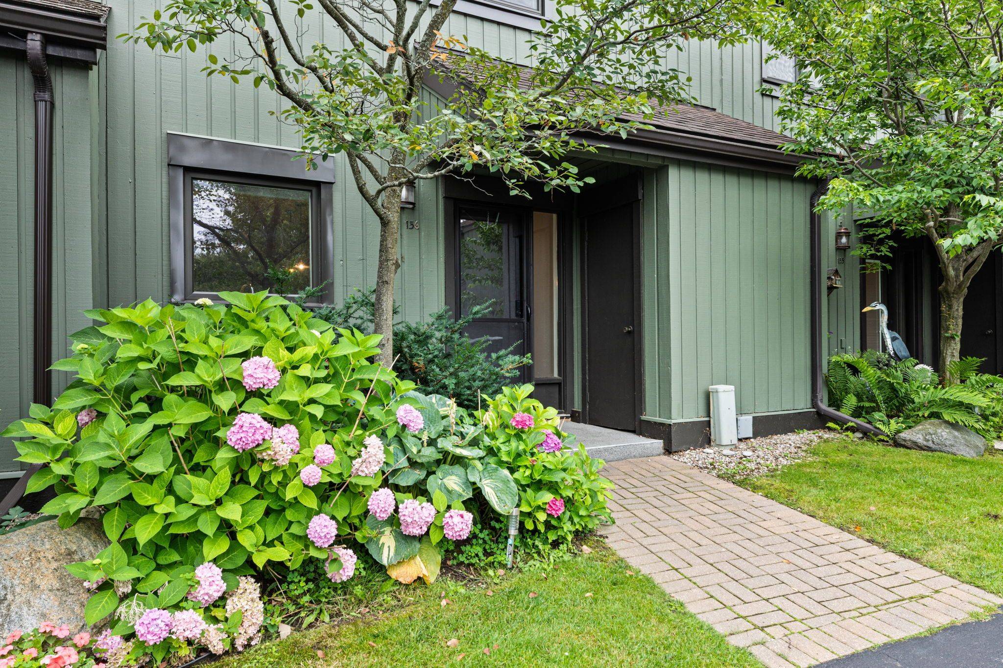156 ESCARPMENT CRES, Collingwood, ON L9Y 5B4