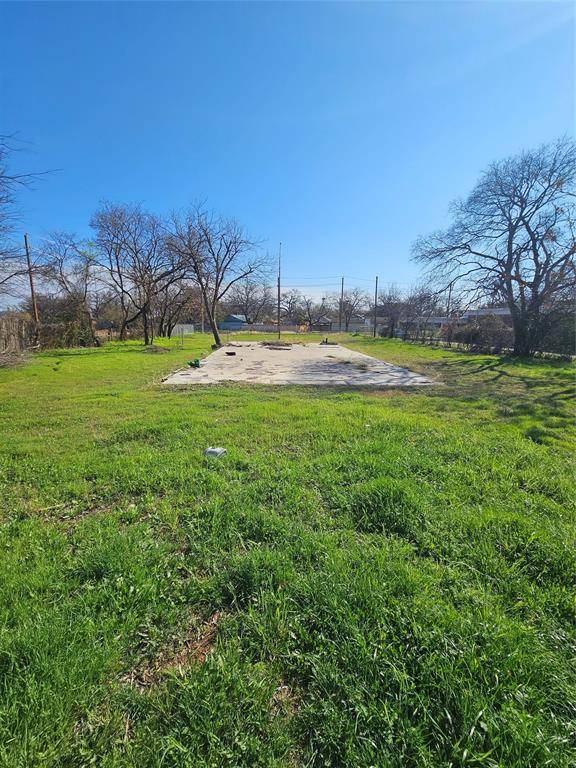 6017 Craig Street, Fort Worth, TX 76112