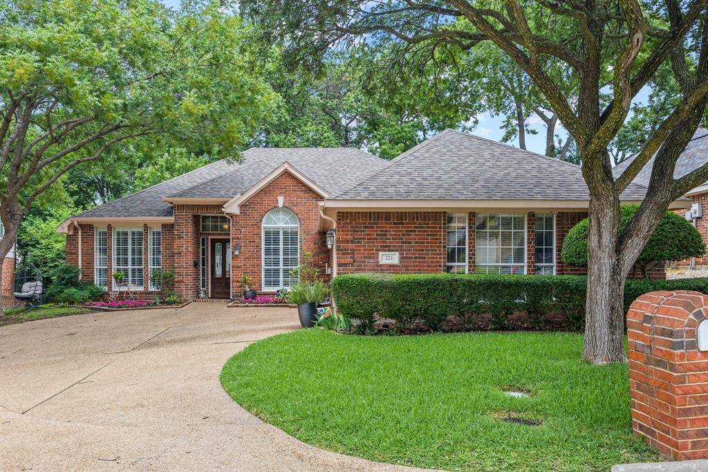 221 Freedom Court, Rockwall, TX 75032