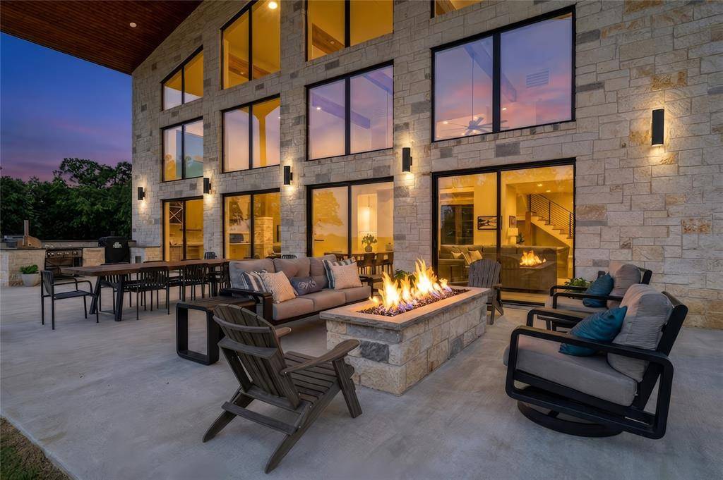 1100 County Road 1785, Sunset, TX 76270