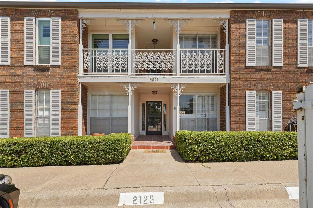 5821 Copperwood Lane #2126, Dallas, TX 75248