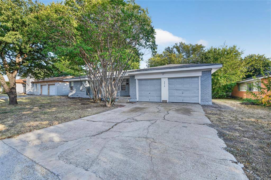 5016 Sabelle Lane, Haltom City, TX 76117