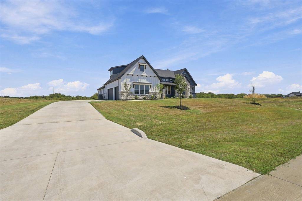 251 Marie Lane, Waxahachie, TX 75167