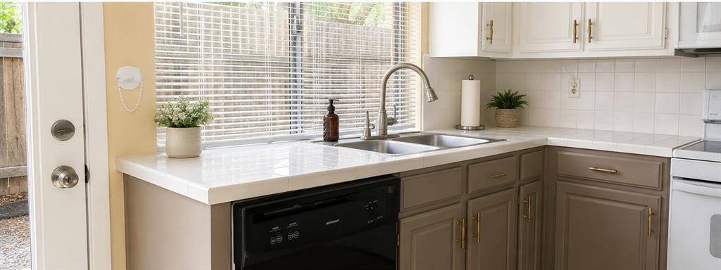 2517 Hollydale Drive, Garland, TX 75044