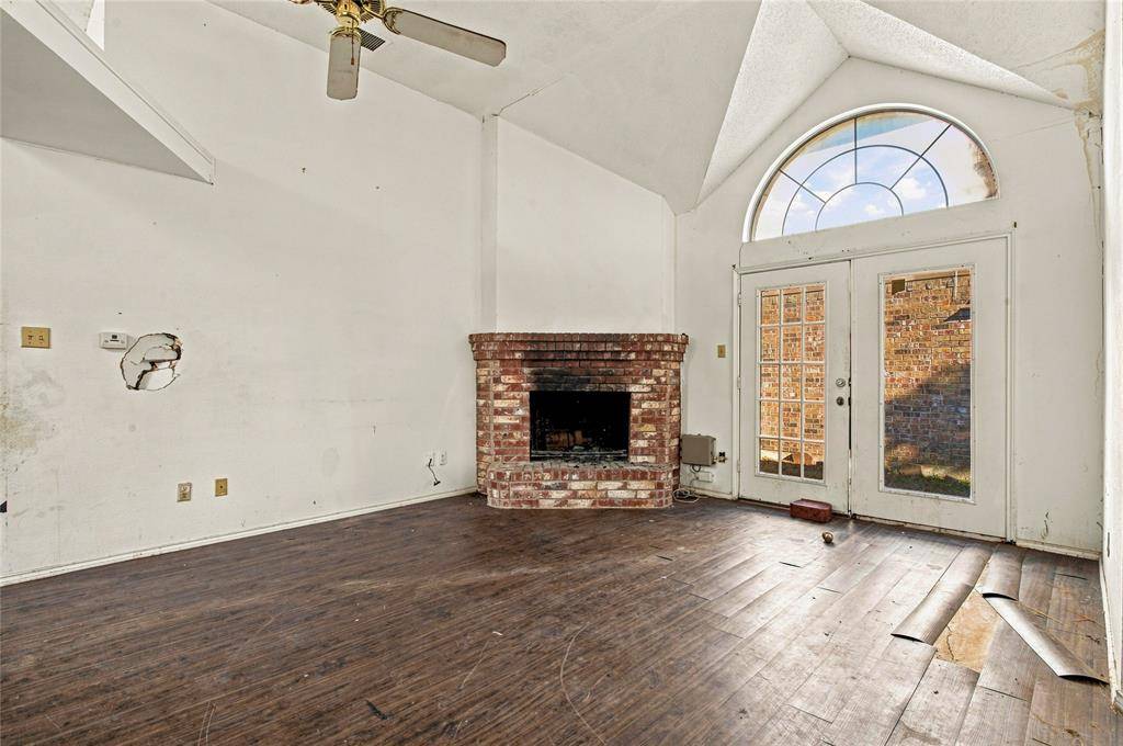 6501 White Oak Drive, Rowlett, TX 75089