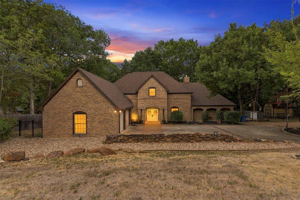 407 Ovilla Oaks Drive, Ovilla, TX 75154